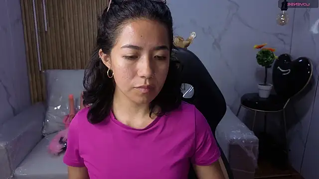 Lynn turner online show from 6, 4, 2026