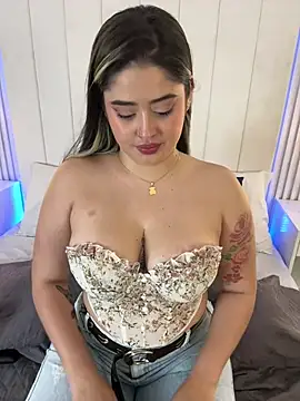 AlannaFoxx online show from 14, 2, 2026