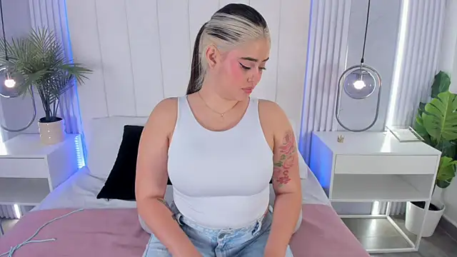 AlannaFoxx online show from 3, 3, 2026