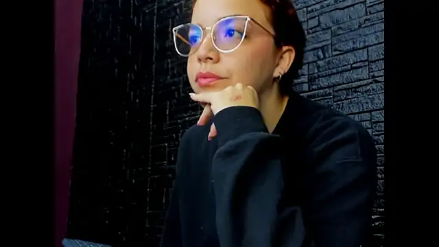 Miss Dior2 online show from 14, 4, 2026