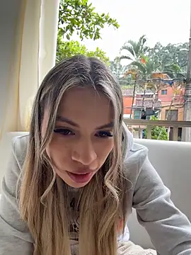 Mia Rosee1 online show from 20, 7, 2026