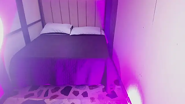 GemmaBrown online show from 13, 3, 2026