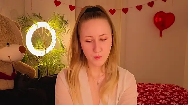 CassieReborn online show from 24, 2, 2026