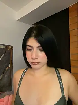  HannahFox  online show from 2, 4, 2026