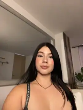 Snapshot of _HannahFox_ chatting on 12, 6, 2026 HannahFox online show from 12, 6, 2026