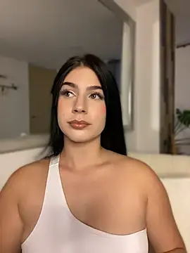 Snapshot of _HannahFox_ chatting on 18, 6, 2026 HannahFox online show from 18, 6, 2026
