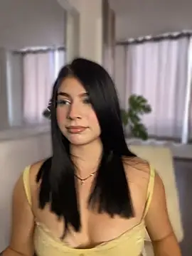 Snapshot of _HannahFox_ chatting on 23, 6, 2026 HannahFox online show from 23, 6, 2026