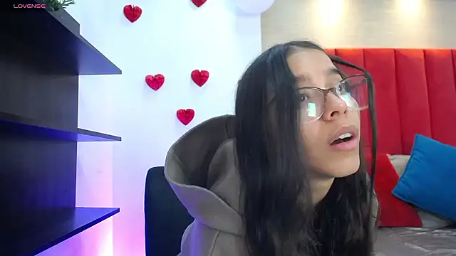 Luna Millers online show from 1, 3, 2026