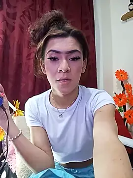 Snapshot of NathalialLooes chatting on 15, 6, 2026 NathalialLooes online show from 15, 6, 2026