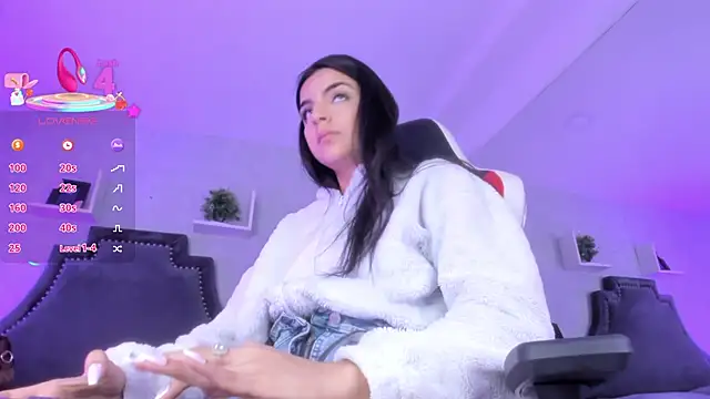 KarelyMitchel online show from 19, 4, 2026