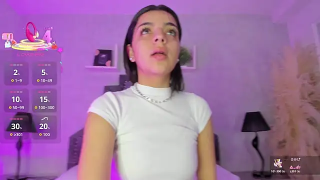 KarelyMitchel online show from 29, 3, 2026