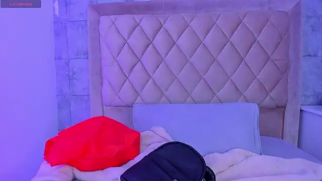 CleoFoxx  online show from 5, 2, 2026