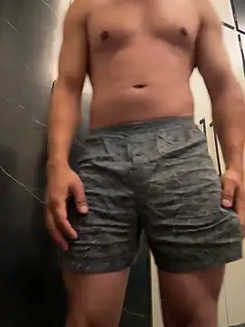 tonyxx000 online show from 17, 2, 2026