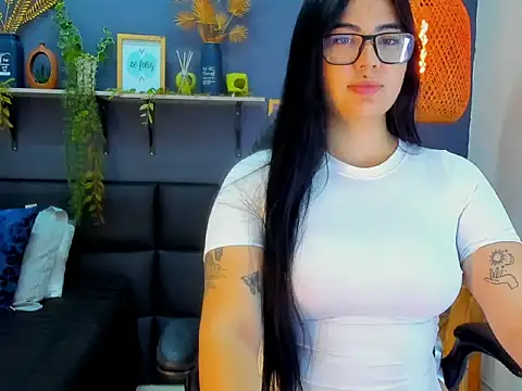 eliza pink24 online show from 2, 2, 2026