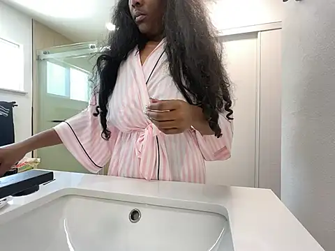 Anadia Starr online show from 5, 4, 2026