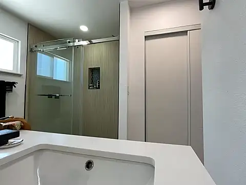 Anadia Starr online show from 15, 4, 2026