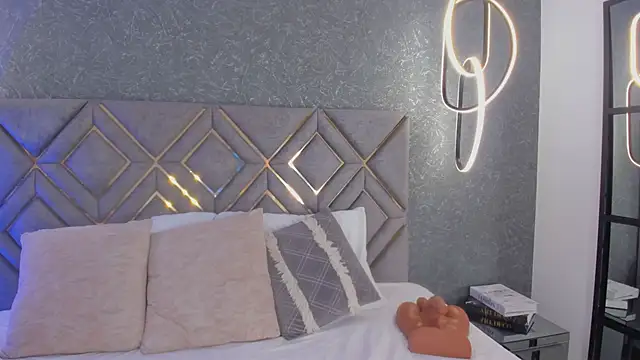 Bella-Swant online show from 22, 2, 2026