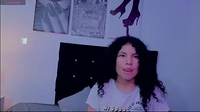 Zoe-yanin online show from 21, 3, 2026