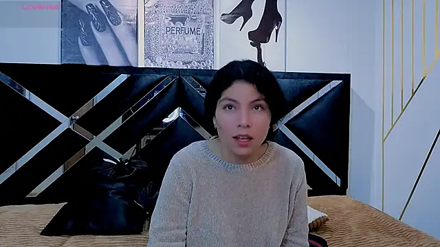 Zoe-yanin online show from 22, 4, 2026