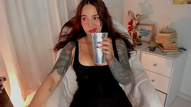 Victoria-swan online show from 9, 2, 2026