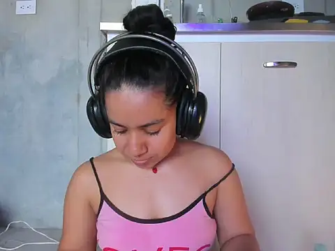 Snapshot of chiarafustox chatting on 25, 6, 2026 chiarafustox online show from 25, 6, 2026