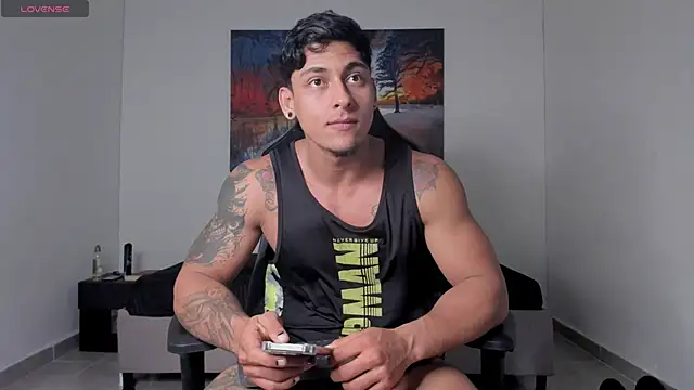 ryanwhite3 online show from 21, 4, 2026