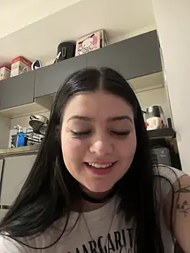 lolaaculaa online show from 5, 2, 2026