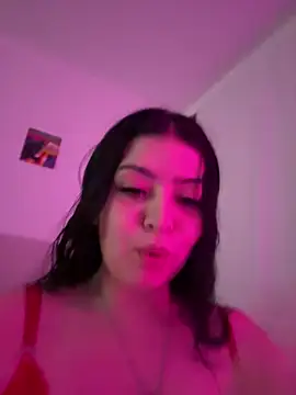 lolaaculaa online show from 3, 4, 2026