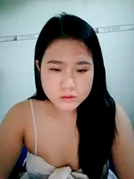 Baby-sweetboobs20 online show from 18, 3, 2026