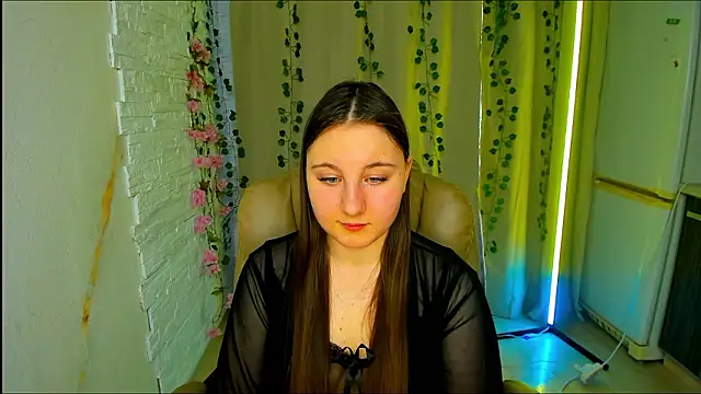 EvaxCharm online show from 11, 2, 2026