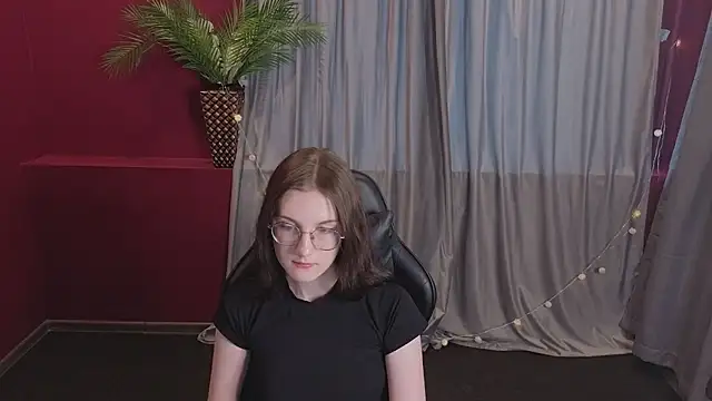 VixenLight online show from 9, 2, 2026