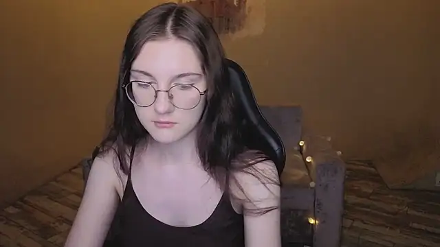 VixenLight online show from 13, 2, 2026