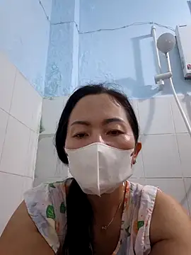 Baby-loveass69 online show from 26, 2, 2026