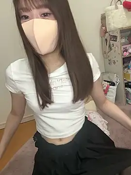 Snapshot of momo_mm chatting on 21, 6, 2026 momo mm online show from 21, 6, 2026
