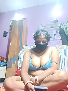 Snapshot of Fetish-Couple2 chatting on 13, 3, 2026 Fetish-Couple2 online show from 13, 3, 2026
