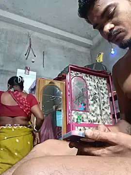 Fetish-Couple2 online show from 20, 6, 2026