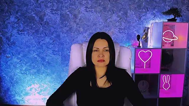 karolina robinson online show from 4, 3, 2026