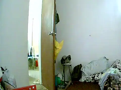 Snapshot of Angel_lust69 chatting on 25, 3, 2026 Angel lust69 online show from 25, 3, 2026