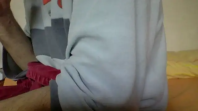 Snapshot of AlexRue chatting on 30, 4, 2026 AlexRue online show from 30, 4, 2026