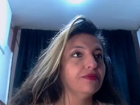 KENDRA-HONEY online show from 17, 2, 2026