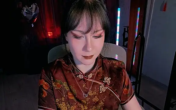 marty bree online show from 30, 4, 2026