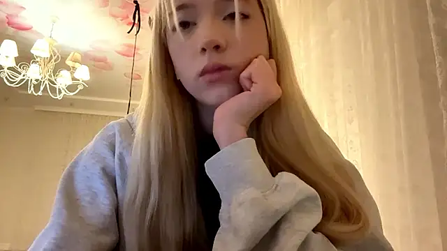 IvyArmbrister online show from 9, 3, 2026