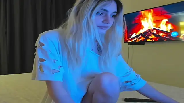 Lesyalisss online show from 15, 4, 2026