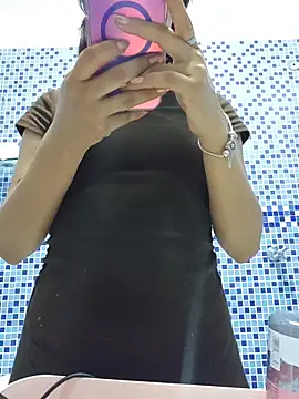 Kitty San xXx online show from 4, 6, 2026