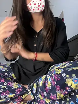 kavyababy00 online show from 7, 2, 2026