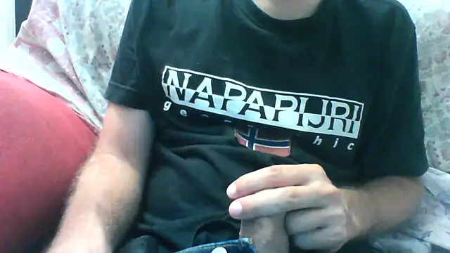 Snapshot of andre_italy chatting on 9, 6, 2026 andre italy online show from 9, 6, 2026