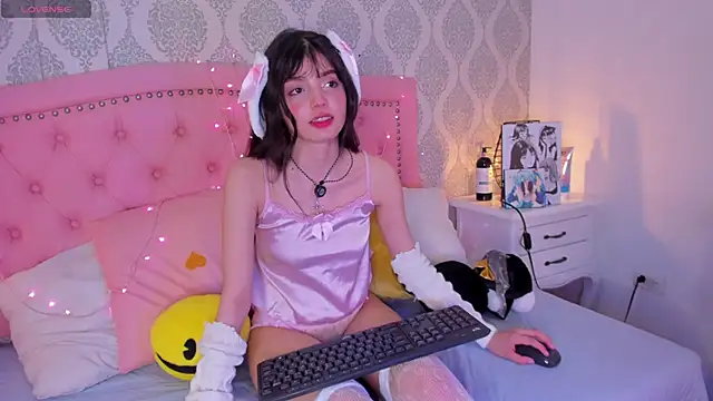 dolly kitter online show from 11, 6, 2026