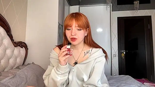 KatheyMichelfelder online show from 6, 3, 2026