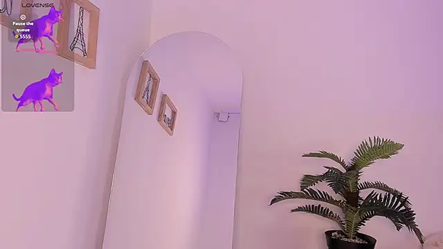 im tiffany  online show from 6, 2, 2026