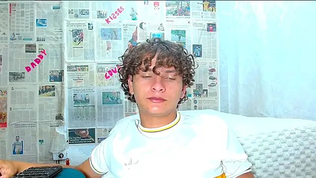 arielnoir6958 online show from 3, 2, 2026